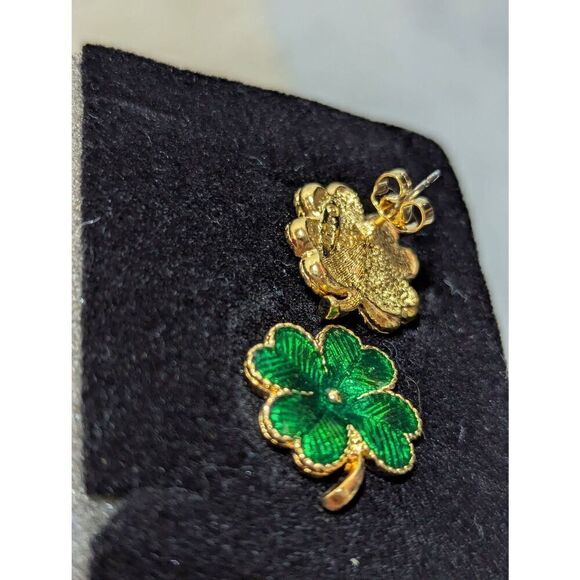 Avon Shamrock Pierced Earrings "Luck of the Irish" Ready for St. Patrick's Day - Picture 2 of 4
